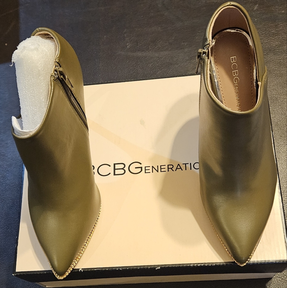 BCBG dark olive ankle boots size 7.5. New in box